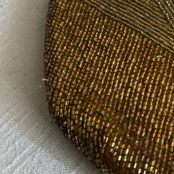 Vintage Warren Reed gold beaded clutch - Picture 6 of 9